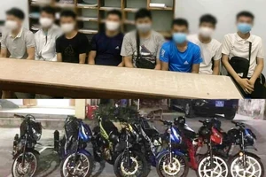 Đà Nẵng: Ngăn nhóm thiếu niên chạy xe Raider so kè tốc độ