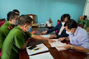 Công an Đà Nẵng bàn giao 19/25 sổ hồng của dân bị cầm cố