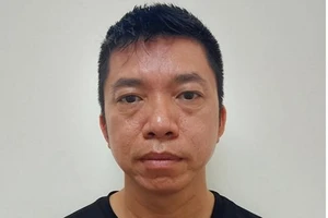 CSGT kiểm tra, phát hiện bị can trốn truy nã 10 năm 