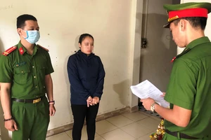 Nữ cửa hàng trưởng tham ô tài sản bị khởi tố