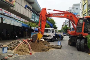 Công an thông tin vụ thi thể kẹt dưới cống cáp ngầm