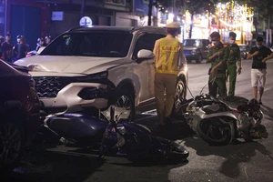 Các bác sĩ kịp thời mổ 'bắt con' cho thai phụ bị tai nạn giao thông