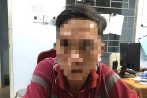 Giấu vợ bán dây chuyền, lập ‘quỹ đen’ rồi hoang báo bị cướp