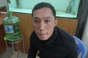 2 vợ chồng ẵm theo con nhỏ chuyên dàn cảnh để trộm tài sản 