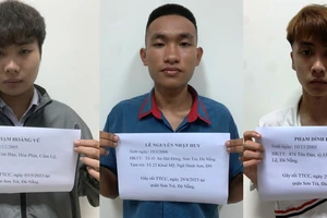 Bắt khẩn cấp nhóm thanh niên xông vào siêu thị chém người