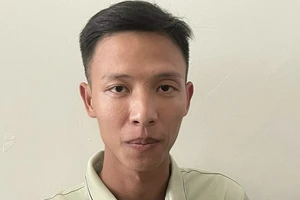 Trộm ví bên trong có chìa khoá nên trộm luôn ô tô