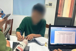 Hàng chục nhân viên ngân hàng bị triệu tập vì mua bán thông tin khách hàng