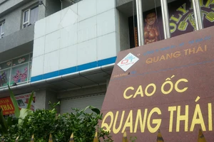 Hơn 250 hộ dân ở chung cư Quang Thái kêu cứu