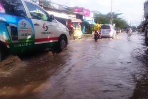 Khu dân cư ngập giữa trời... nắng!