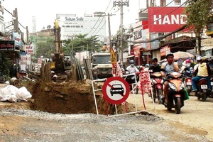 TP.HCM cấm đào 492 tuyến đường trong năm 2017
