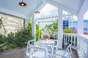 Ngất ngây với vẻ đẹp ngôi nhà phố hai mặt hẻm