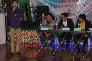 'Liên hoan âm nhạc đường phố' cho các ca sĩ kẹo kéo 