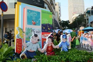 Đến đường sách hai ngày cuối tuần dịp nghỉ lễ ​