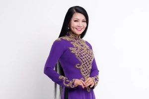 Ngọc Huyền về nước làm giám khảo “Danh ca vọng cổ” 