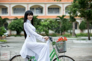 Ngắm nhan sắc trong trẻo của tân hoa khôi miền Trung