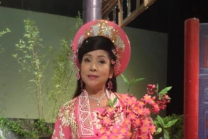 Chí Tâm, Phượng Hằng hát cho người nghèo về từ Biển Hồ 