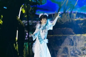 Giám khảo tấm tắc khen Ngọc Duyên quá xuất sắc 