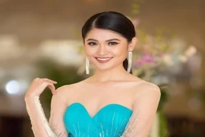 Á hậu Thùy Dung không muốn mất đi vẻ đẹp tự nhiên