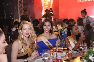 Mãn nhãn với 80 hoa hậu thế giới khoe sắc tại TP.HCM