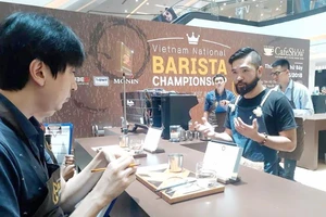 Uống cà phê ngon, ngắm quán đẹp tại Cafe show 2018