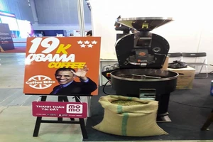 Cà phê Obama 19k trưng bày ở quận 7