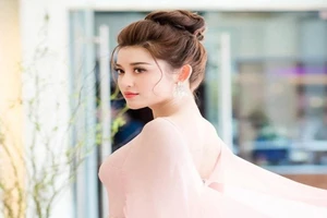 Á hậu Huyền My vào top 32 Hoa hậu đẹp nhất thế giới 2017