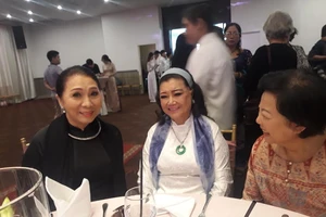 Đông đảo nghệ sĩ tên tuổi dự tưởng niệm ngày mất NS Thanh Nga