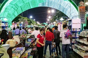 Lễ hội đường sách tết Canh Tý 2019