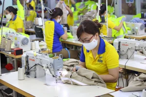 Những điều cần biết về lương, thưởng dịp Tết