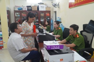 Siết điều kiện đăng ký cư trú cho người chưa thành niên