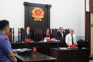 Tranh chấp vay ngân hàng của chủ hộ kinh doanh là vụ dân sự hay kinh doanh thương mại?