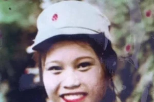 Đồng đội trong trái tim nữ quân nhân 16 tuổi 