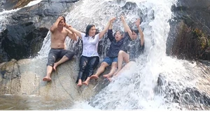 Thác nước Savin Ninh Thuận: Tiên cảnh hoang sơ và bình yên 