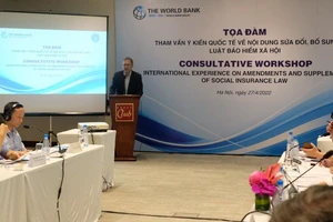 ‘Nhiều quốc gia không cho phép rút BHXH một lần như Việt Nam’