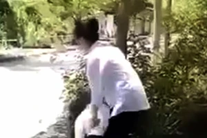 Nữ sinh lớp 7 bị bạn học đánh, đăng clip lên mạng