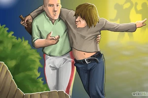 Những lỗi cần tránh khi chăm sóc người say