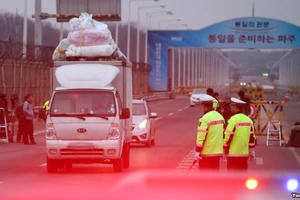 Hàn Quốc cắt điện nước Kaesong, Triều Tiên cáo buộc 'tuyên chiến'