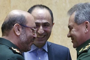 Iran chi 8 tỉ USD mua vũ khí Nga