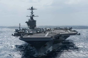 Đội tàu sân bay tấn công của Mỹ tới biển Đông