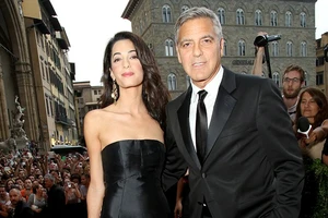 Hơn 350.000 USD nếu muốn ăn tối với Hillary Clinton 