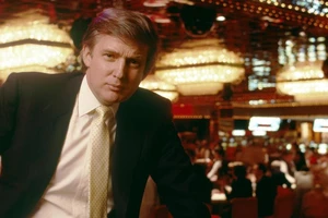 Ai tạo nên Donald Trump 'ngang tàng' ngày nay?