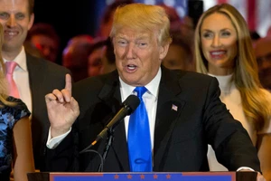 Ông Trump hoàn toàn có cửa để chiến thắng bà Clinton?