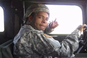 Kẻ bắn tỉa 12 cảnh sát Mỹ từng là quân nhân chuyên nghiệp