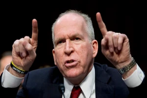 Giám đốc CIA sẽ từ chức nếu Trump làm tổng thống