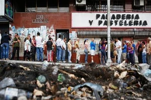 Venezuela: 4 tháng, hơn 2.000 cuộc biểu tình vì đói