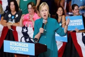 Bà Clinton: Ông Trump đã đi quá giới hạn khi kích động bạo lực