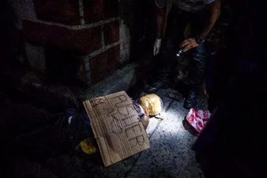 Mỹ cảnh cáo cắt viện trợ quân sự Philippines