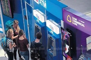Tin tặc cài mã độc trộm tiền từ ATM
