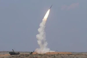 Iran triển khai tên lửa S-300 của Nga bảo vệ cơ sở hạt nhân