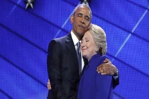 Bà Clinton sẽ tái xuất tranh cử vào ngày mai